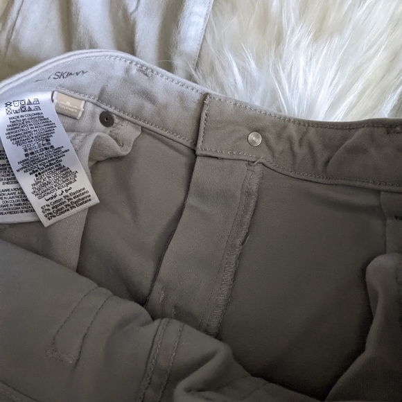 Michael Kors Jeans - Picture 7 of 13